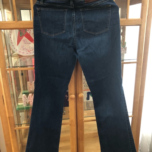 Jeans - Picture 3 of 4